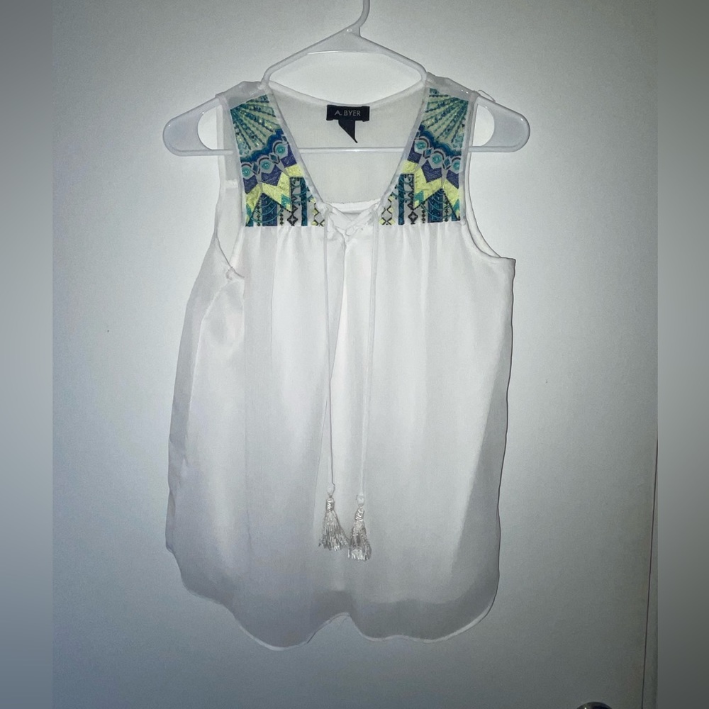 EUC sheer, embroidered tank